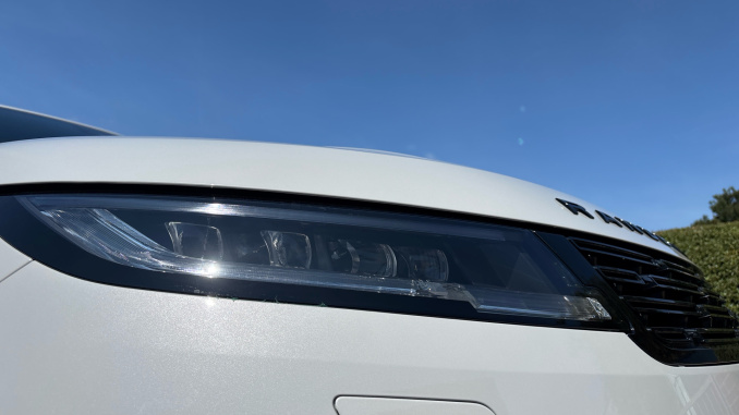 Land Rover Range Rover Sport 3.0 D300 Dynamic SE 5dr Auto Diesel Estate - Image 17